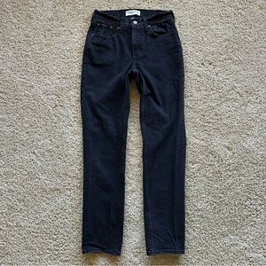 Abercrombie & Fitch Women's Straight Leg Jeans in Black